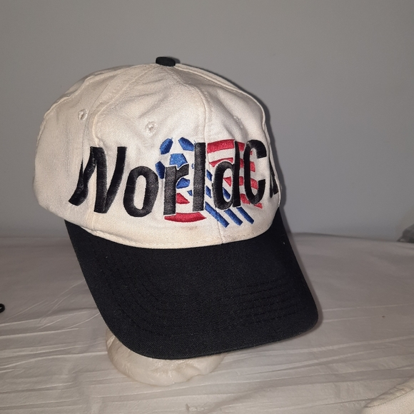 adidas Other - Vintage Adidas 94 World Cup snapback